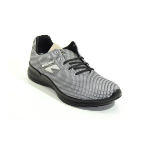 Scarpe con pianta larga