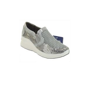 Mocassino con pianta larga