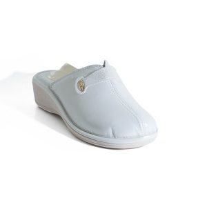 Pantofola colore chiaro