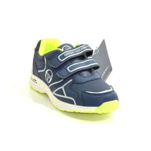 Scarpe ginnastica ragazzo strappo